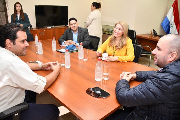 Autoridades analizan avances y próximas acciones en el marco del Proyecto Proeza - .::Agencia IP::.