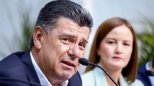 Efraín se tomará unos días para decidir "si da el paso el costado" - Noticias Paraguay