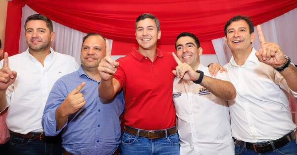 La Nación / “Nuestra prioridad es darle gobernabilidad al presidente Santiago Peña”, dijo Mario Varela