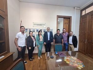 Concejales denuncian que intendente de Zanja Pytã no les paga dieta por no apoyar su gestión - Política - ABC Color
