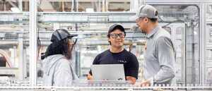 Tesla reparará más de un millón de vehículos en China por problemas de software - Revista PLUS