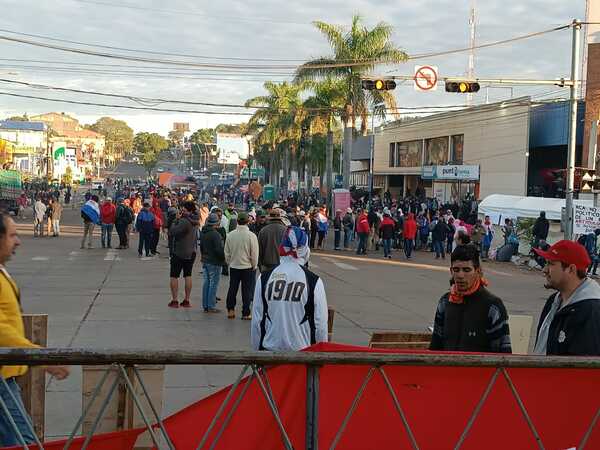 Niños en protesta cerca del TSJE: “Había adultos con olor a alcohol y marihuana”