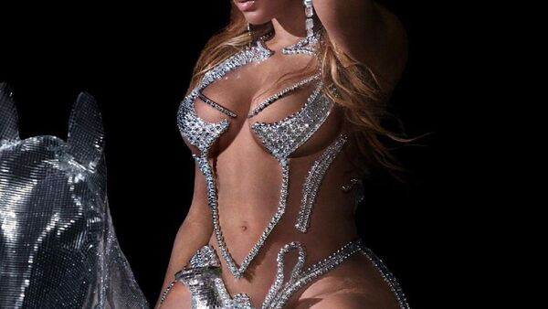 Beyonce apuesta por diseño español y auriculares de diamantes