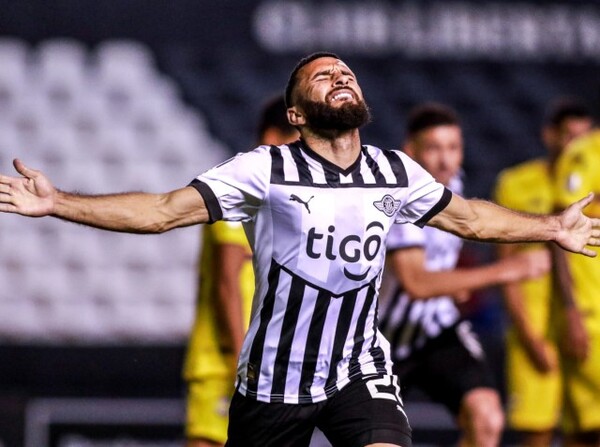 Libertad recupera la memoria y bate apretadamente a Trinidense - La Tribuna