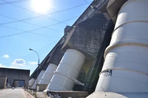 Vacancias en Itaipú: cerró el plazo de admisión en medio de denuncias y modificación de reglamentos - Nacionales - ABC Color