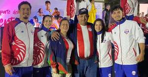 La Nación / Rosy, una mamá campeona que condujo los sueños de cuatro hijos karatekas