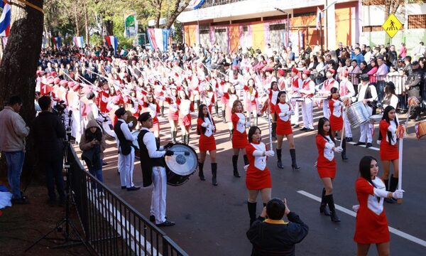 Ciudad del Este se convirtió en epicentro de las fiestas patrias con el desfile cívico militar – Diario TNPRESS