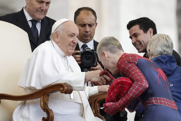 Papa: La “neutralidad” de la Santa Sede le permite ayudar a resolver conflictos - Mundo - ABC Color