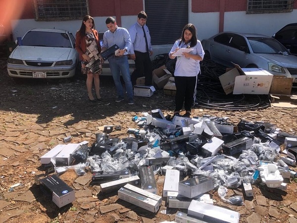 Fiscalía destruyó millonario cargamento de productos falsificados