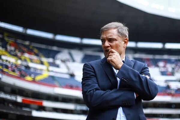 El último clásico de Diego Aguirre: ¡perdió 7-0 y fue destituido! - Superclásico - ABC Color