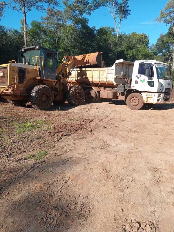 MUNICIPALIDAD DE CAMBYRETÁ REALIZA OBRAS VIALES EN LA COLONIA PARANÁ