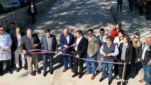 IPS inaugura asfalto de 60 metros en su sede Central y desata críticas