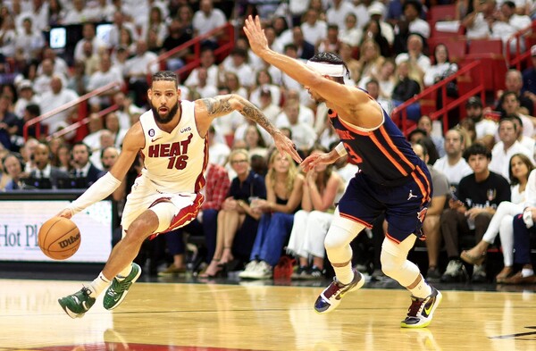 Diario HOY | Miami acaba con los Knicks y avanza a la final