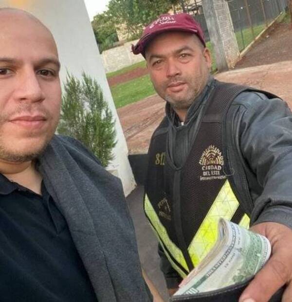 Humilde trabajador encontró platal y lo devolvió a su dueño