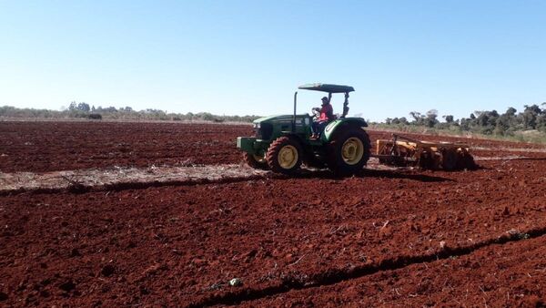 Proyecto agropecuario para familias vulnerables de Itapúa