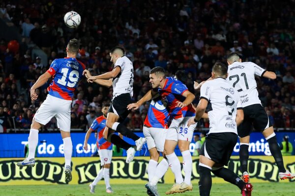 Libertad festeja el nuevo empate en el Superclásico - La Tribuna