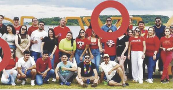La Nación / Los cargos en Itaipú generan 17 mil ilusionados, varios ya tendrían dueños