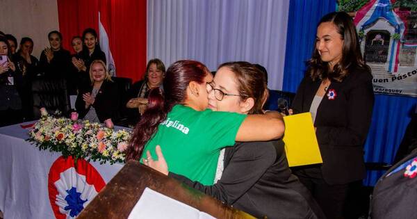 La Nación / Ocho mujeres obtuvieron su libertad