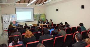 La Nación / Evalúan el impacto de la economía creativa en el CHA