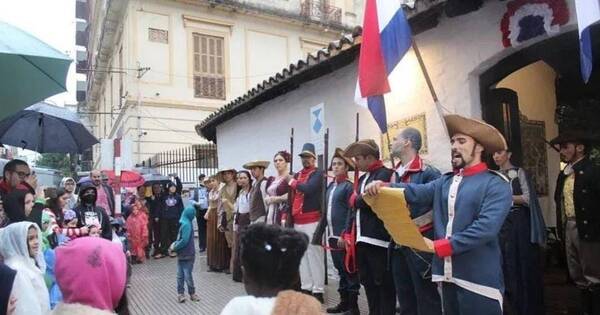 La Nación / Con música y ferias sigue la celebración a la patria