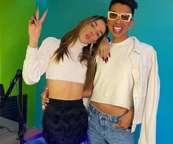 Toñito Gaona publica foto con La Comadre y Jaz Mernes explota: “la pijota es pijota”, he’i voi