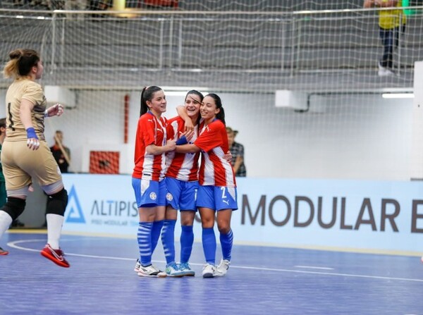 Paraguayas llegan a final del torneo de futsal FIFA en Xanxeré