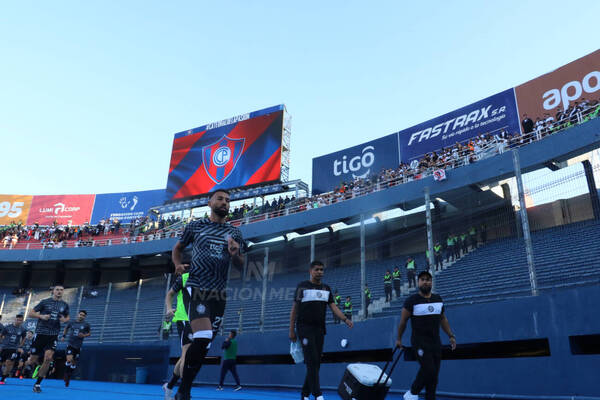 Mañamí, la bandera kachiãi que mostró la hinchada olimpista