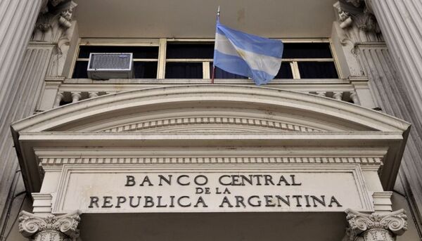 Argentina: Inflación alcanza 108,8 %, la mayor en tres décadas - ADN Digital