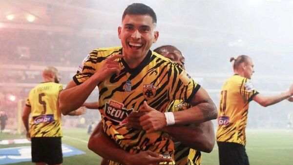 El AEK Atenas conquista su decimotercer título en Grecia