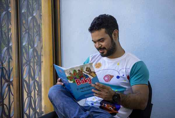 Sergio Bustamante, un escritor emergente referente de la literatura infantil en Nicaragua - MarketData