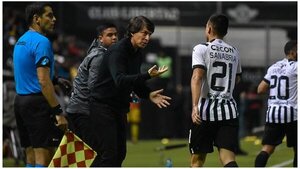 Daniel Garnero contra los árbitros