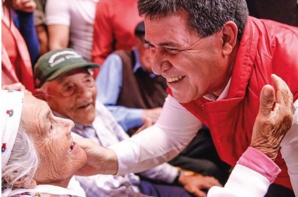 Cartes: “Mostremos nuestro amor a la Patria trabajando juntos” - ADN Digital