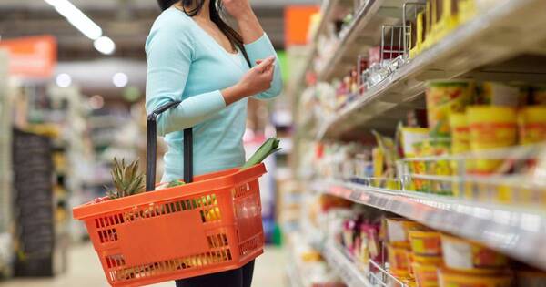 La Nación / Importadores: hubo menor ingreso de productos a costos más altos