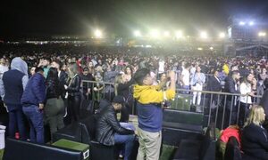 (GALERIA) Impresionante el Cumbiasónico en el Jockey