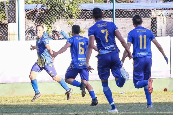 Primera B: Cristóbal Colón JAS no suelta la punta - Fútbol de Ascenso de Paraguay - ABC Color