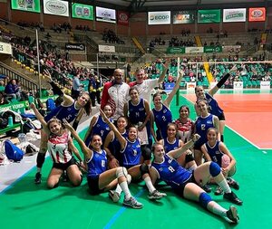 Vóley: Paraguayas, subcampeonas en Loma Plata - Polideportivo - ABC Color