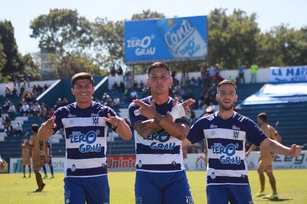 División Intermedia: El “Gallo” canta en la cima de la clasificación - Fútbol de Ascenso de Paraguay - ABC Color