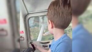Dinac investiga vídeo donde se ve a un niño pilotando avión
