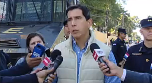 Federico González recorre zona de manifestaciones - C9N