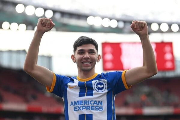Julio Enciso y la dedicatoria especial tras marcarle al Arsenal - Fútbol Internacional - ABC Color