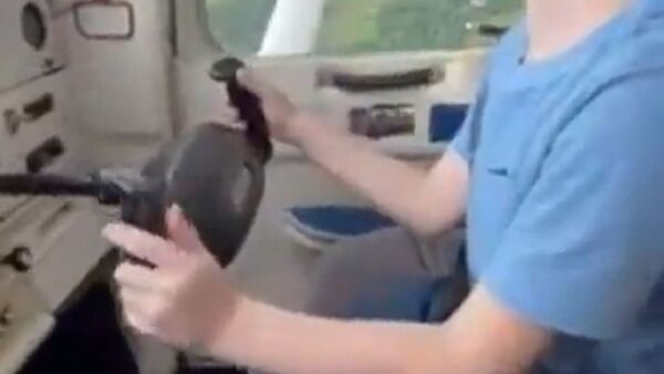 Dinac investiga video de un niño que habría pilotado una aeronave