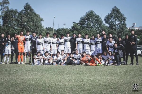 Olimpia es el nuevo líder de la Sub 14 - Fútbol - ABC Color