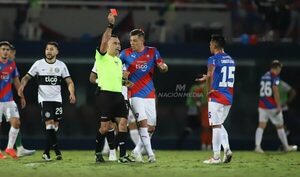 Versus / Desde Olimpia dicen que Churín "se dedicó más a joder que a jugar" y Cerro "jugó de chico"