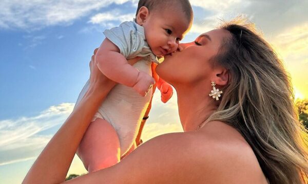 Miss Universo Paraguay mostró cómo se vería de mamá