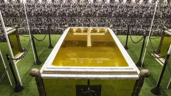 El mausoleo de Pelé abre sus puertas rodeado de fútbol