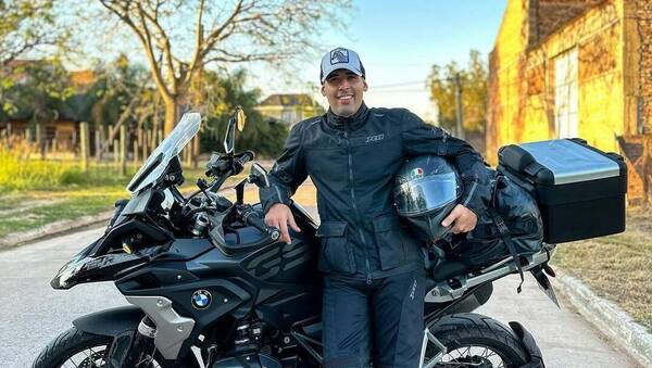 Camarasa se suma al top de famosos con un millón de seguidores