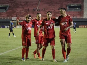 El Rojo del Este sumó de a tres en su casa - APF