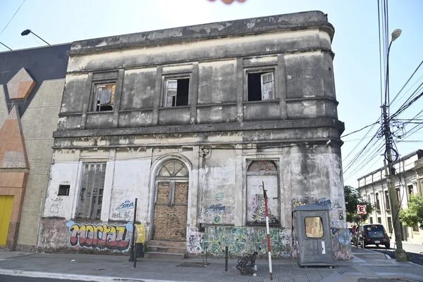 Asunción: casas patrimoniales desaparecen, mientras proyectos de revalorización del Centro Histórico están cajoneados - Nacionales - ABC Color