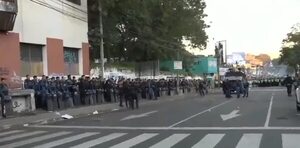 Manifestación frente al TSJE: Policía anuncia despeje de avenida Eusebio Ayala - Política - ABC Color