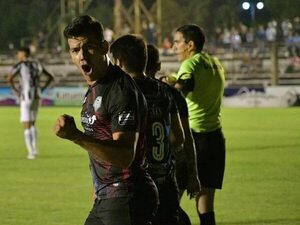 El puntero Libertad visita a Guaireña en el inicio de la fecha 18 - Fútbol - ABC Color
